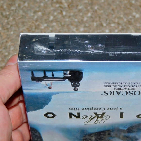 The Piano VHS 1993 Brand New Jane Campion Holly Hunter Canadian CFP Video - Picture 4 of 11